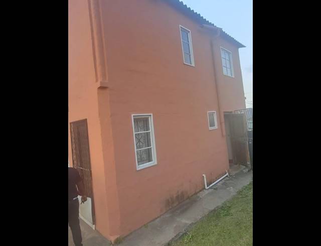2 BEDROOM HOUSE FOR SALE IN MOORTON